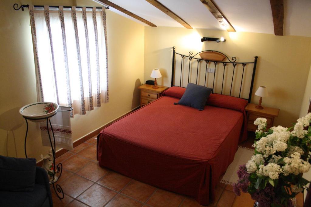 Hostal La Balquina Чинчон Экстерьер фото